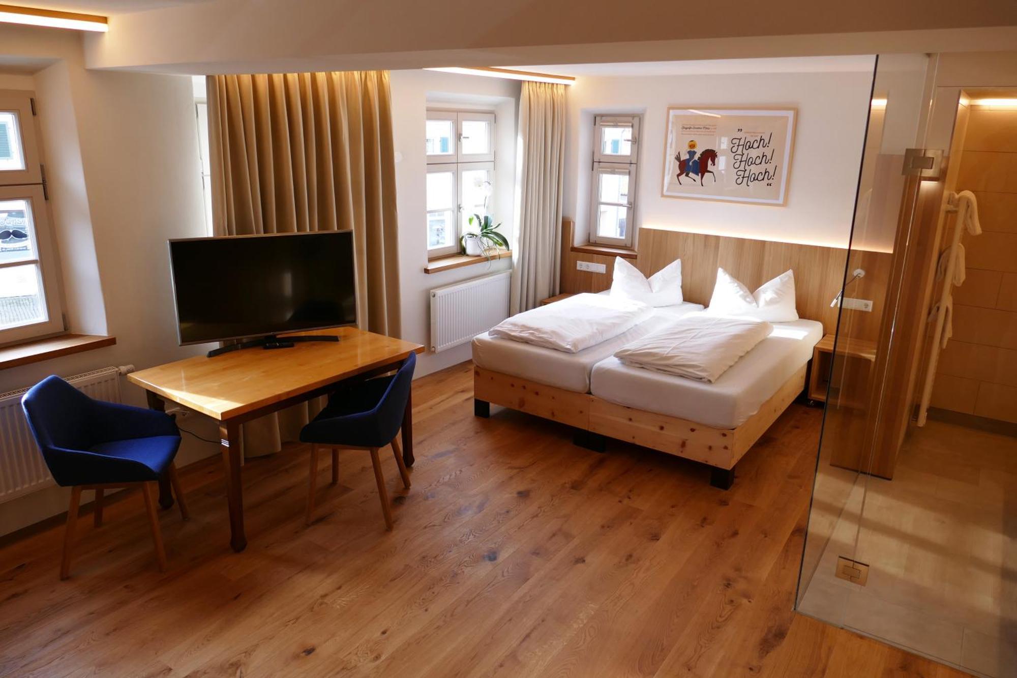 Hotel Zum Schwarzen Ross Und Gutmann Zur Post Hilpoltstein Extérieur photo