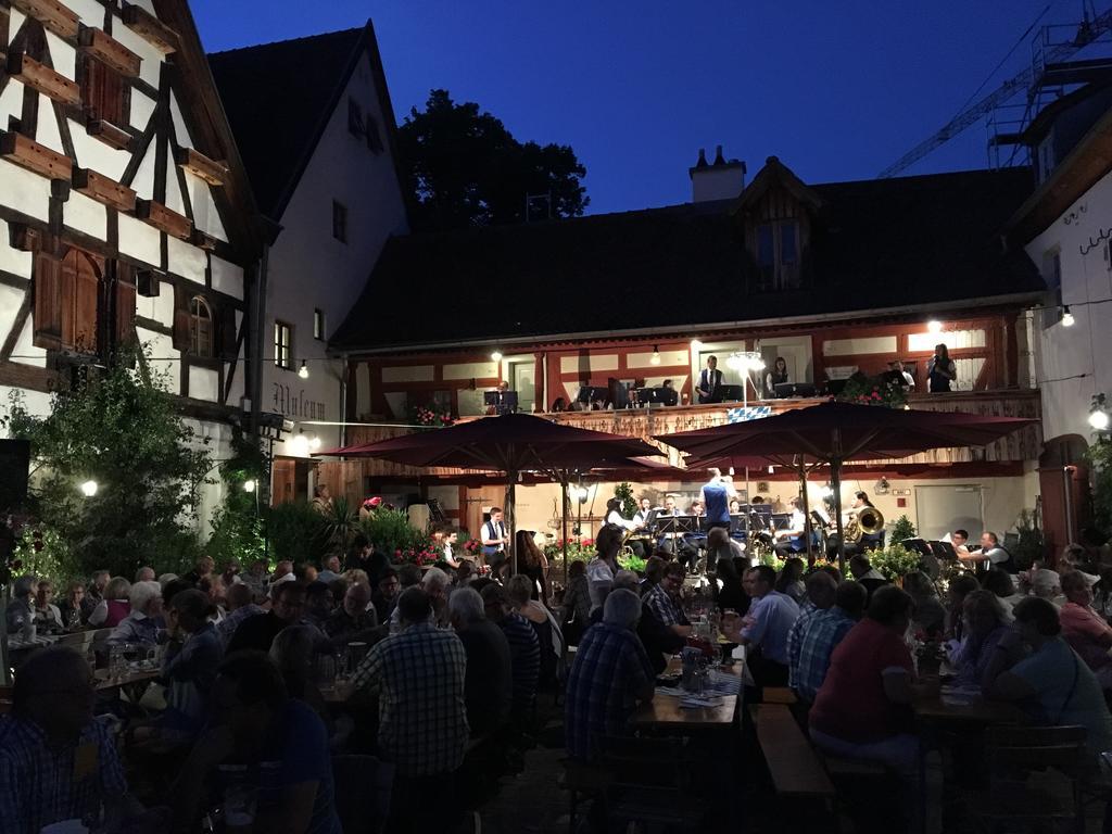 Hotel Zum Schwarzen Ross Und Gutmann Zur Post Hilpoltstein Extérieur photo