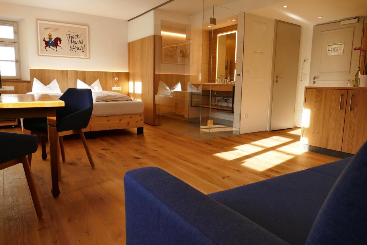 Hotel Zum Schwarzen Ross Und Gutmann Zur Post Hilpoltstein Extérieur photo